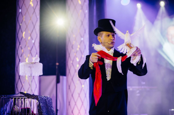 &Icy;&ncy;&tcy;&iecy;&rcy;&acy;&kcy;&tcy;&icy;&vcy;&ncy;&ocy;&iecy; &icy;&lcy;&lcy;&yucy;&zcy;&icy;&ocy;&ncy;&ncy;&ocy;&iecy; &shcy;&ocy;&ucy; "&Acy;&bcy;&rcy;&acy;&kcy;&acy;&dcy;&acy;&bcy;&rcy;&acy;"