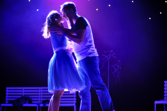 Спектакль «Скамейка» в Челябинске