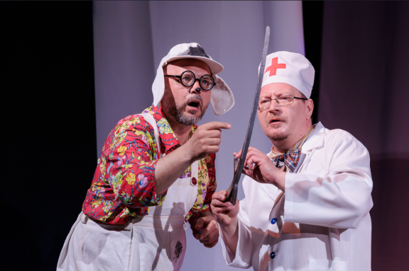 Айболит против Бармалея