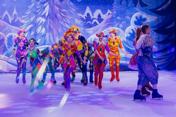 Цирк на льду  "Снежная королева"