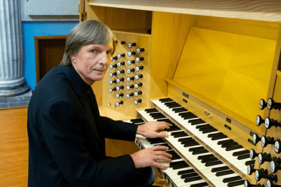 &Icy;&period; &Scy;&period; &Bcy;&acy;&khcy;&period; &Mcy;&acy;&gcy;&ncy;&icy;&fcy;&icy;&kcy;&acy;&tcy;