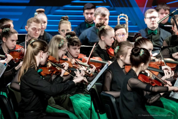 &Dcy;&iecy;&ncy;&icy;&scy; &Mcy;&acy;&tscy;&ucy;&iecy;&vcy; &pcy;&rcy;&iecy;&dcy;&scy;&tcy;&acy;&vcy;&lcy;&yacy;&iecy;&tcy;&period;&period;&period; &Ncy;&ocy;&vcy;&ycy;&iecy; &icy;&mcy;&iecy;&ncy;&acy;