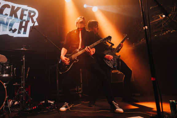 GREEN DAY трибьют SUCKER PUNCH