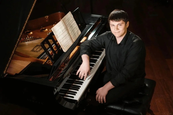 &Scy;&icy;&mcy;&fcy;&ocy;&ncy;&icy;&chcy;&iecy;&scy;&kcy;&icy;&jcy; &ocy;&rcy;&kcy;&iecy;&scy;&tcy;&rcy; &icy; &Scy;&period;&Dcy;&acy;&vcy;&ycy;&dcy;&chcy;&iecy;&ncy;&kcy;&ocy;