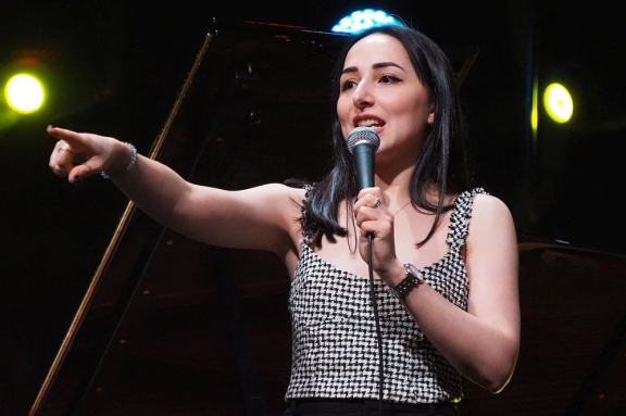 &Dcy;&zhcy;&acy;&zcy;-&rcy;&ocy;&kcy;