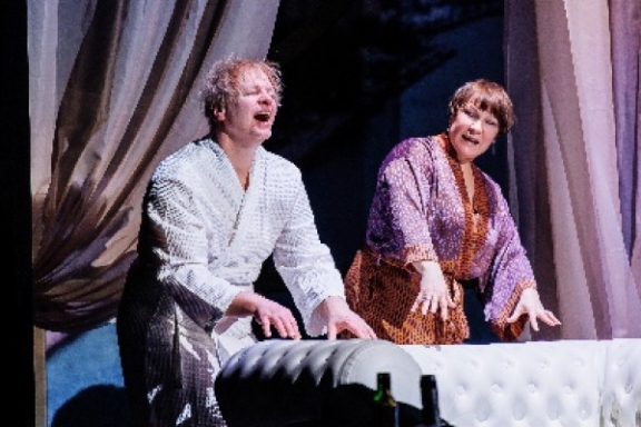 Любовь в квадрате