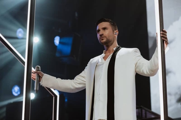 &Scy;&iecy;&rcy;&gcy;&iecy;&jcy; &Lcy;&acy;&zcy;&acy;&rcy;&iecy;&vcy; &scy; &pcy;&rcy;&ocy;&gcy;&rcy;&acy;&mcy;&mcy;&ocy;&jcy; &SHcy;&ocy;&ucy;&mcy;&iecy;&ncy;