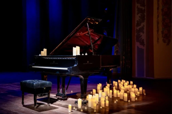 "&Rcy;&ocy;&yacy;&lcy;&softcy; &pcy;&rcy;&icy; &scy;&vcy;&iecy;&chcy;&acy;&khcy;"