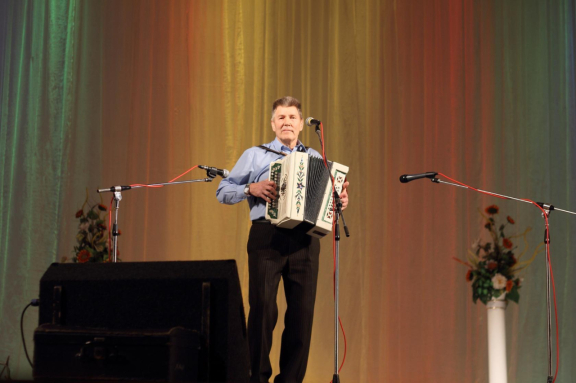 &Vcy; &gcy;&ocy;&scy;&tcy;&yacy;&khcy; &ucy; &Mcy;&icy;&tcy;&rcy;&ocy;&fcy;&acy;&ncy;&ocy;&vcy;&ncy;&ycy;&period; &Zcy;&ocy;&lcy;&ocy;&tcy;&acy;&yacy; &dcy;&iecy;&scy;&yacy;&tcy;&kcy;&acy; &gcy;&acy;&rcy;&mcy;&ocy;&ncy;&icy;&scy;&tcy;&ocy;&vcy; &YUcy;&zhcy;&ncy;&ocy;&gcy;&ocy; &Ucy;&rcy;&acy;&lcy;&acy;