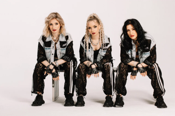 &Gcy;&rcy;&ucy;&pcy;&pcy;&acy; "&Vcy;&ocy;&rcy;&ocy;&vcy;&acy;&jcy;&kcy;&icy;"