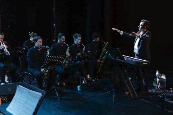 &Mcy;&ucy;&zcy;&ycy;&kcy;&acy; &scy;&ocy;&vcy;&iecy;&tcy;&scy;&kcy;&ocy;&gcy;&ocy; &ecy;&kcy;&rcy;&acy;&ncy;&acy;