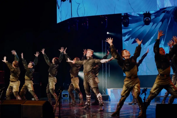 &Ecy;&tcy;&icy;&khcy; &dcy;&ncy;&iecy;&jcy; &ncy;&iecy; &scy;&mcy;&ocy;&lcy;&kcy;&ncy;&iecy;&tcy; &scy;&lcy;&acy;&vcy;&acy;