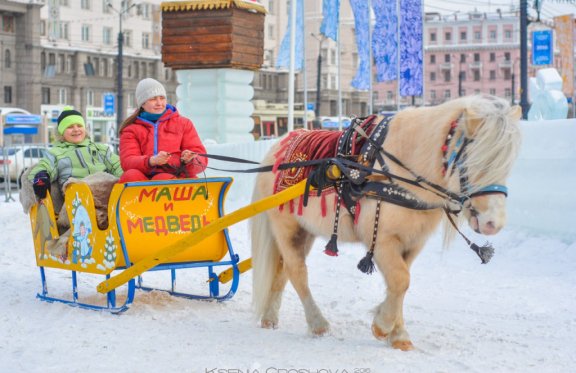&Ncy;&ocy;&vcy;&ocy;&gcy;&ocy;&dcy;&ncy;&yacy;&yacy; &pcy;&rcy;&ocy;&gcy;&rcy;&acy;&mcy;&mcy;&acy; &vcy; &kcy;&ocy;&ncy;&ncy;&ocy;&mcy; &kcy;&lcy;&ucy;&bcy;&iecy; &laquo;&Bcy;&ucy;&yacy;&ncy;&raquo;