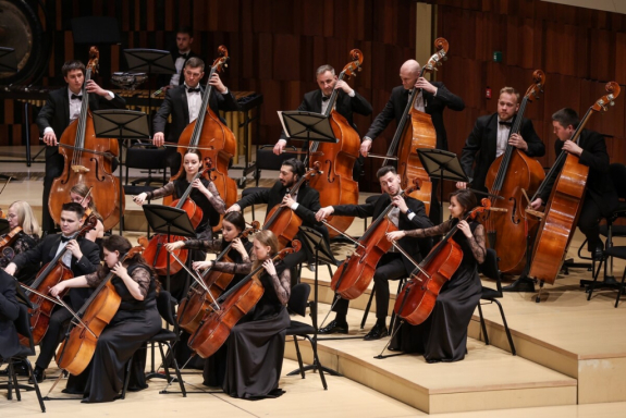 Cимфонический оркестр и Даниил Коган