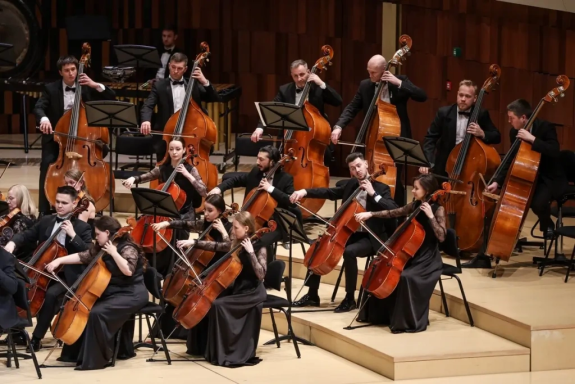 &Scy;&icy;&mcy;&fcy;&ocy;&ncy;&icy;&chcy;&iecy;&scy;&kcy;&icy;&jcy; &ocy;&rcy;&kcy;&iecy;&scy;&tcy;&rcy; &icy; &Scy;&period;&Dcy;&acy;&vcy;&ycy;&dcy;&chcy;&iecy;&ncy;&kcy;&ocy;