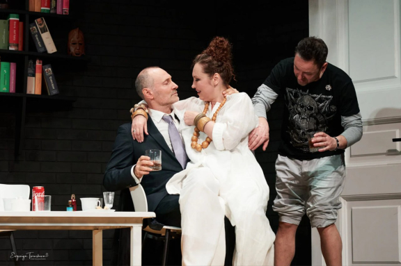 ПРИЛИЧНЫЕ ЛЮДИ