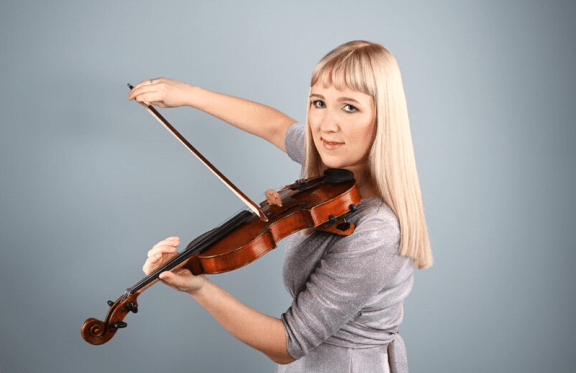 "&Ecy;&lcy;&iecy;&kcy;&tcy;&rcy;&ocy;&kcy;&lcy;&acy;&scy;&scy;&icy;&kcy;&acy;"