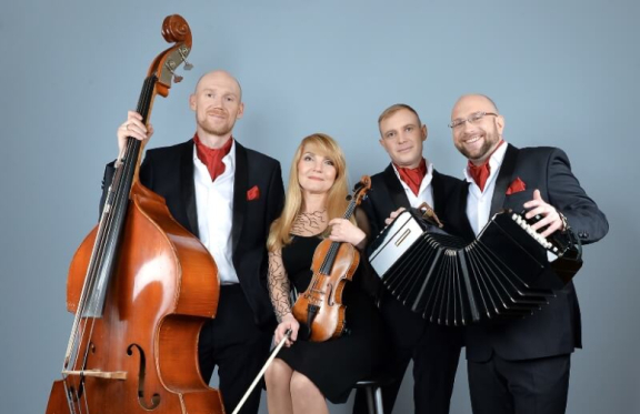 &Vcy;&iecy;&lcy;&icy;&kcy;&icy;&jcy; &Acy;&scy;&tcy;&ocy;&rcy;