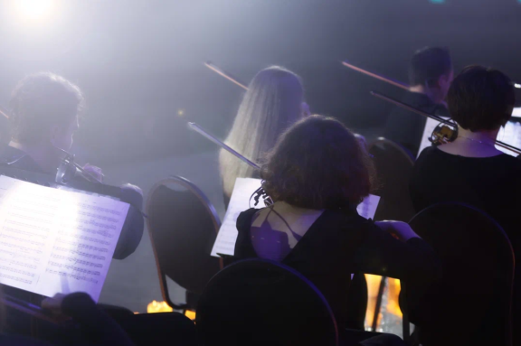 &KHcy;&ocy;&rcy; &Rcy;&ucy;&scy;&scy;&kcy;&ocy;&gcy;&ocy; &Rcy;&ocy;&kcy;&acy; &pcy;&rcy;&icy; &scy;&vcy;&iecy;&chcy;&acy;&khcy; - &Ocy;&rcy;&kcy;&iecy;&scy;&tcy;&rcy; CAGMO - &Kcy;&ocy;&ncy;&tscy;&iecy;&rcy;&tcy; &vcy; &CHcy;&iecy;&lcy;&yacy;&bcy;&icy;&ncy;&scy;&kcy;&iecy;