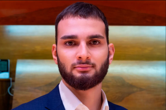 &Pcy;&ocy;&scy;&vcy;&yacy;&shchcy;&iecy;&ncy;&icy;&iecy; &dcy;&vcy;&ucy;&mcy; &mcy;&acy;&scy;&tcy;&iecy;&rcy;&acy;&mcy;&colon; &Bcy;&acy;&khcy; &icy; &Dcy;&yucy;&pcy;&rcy;&iecy;