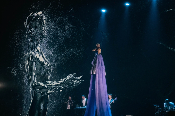 Музыка в темноте. Время женщин