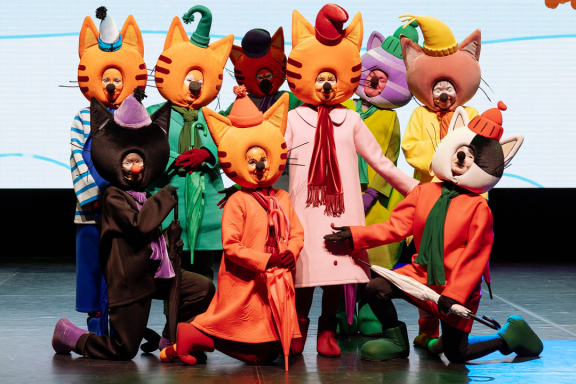 Три Кота: Новый Год в Котополисе!