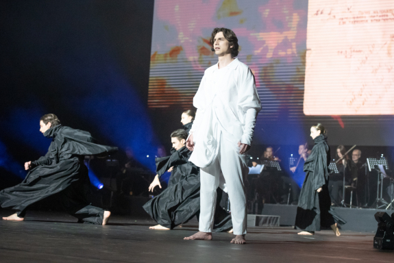 &Rcy;&ocy;&kcy;-&ocy;&pcy;&iecy;&rcy;&acy; "&KHcy;&ocy;&zhcy;&dcy;&iecy;&ncy;&icy;&iecy; &vcy; &ocy;&gcy;&ocy;&ncy;&softcy;" &gcy;&period; &Mcy;&ocy;&scy;&kcy;&vcy;&acy;