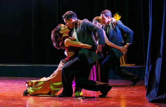 &Acy;&rcy;&gcy;&iecy;&ncy;&tcy;&icy;&ncy;&scy;&kcy;&ocy;&iecy; &tcy;&acy;&ncy;&gcy;&ocy; &lpar;&Bcy;&ucy;&ecy;&ncy;&ocy;&scy;-&Acy;&jcy;&rcy;&iecy;&scy;&rpar;