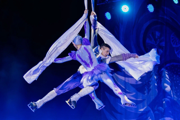 Цирк на льду  "Снежная королева"