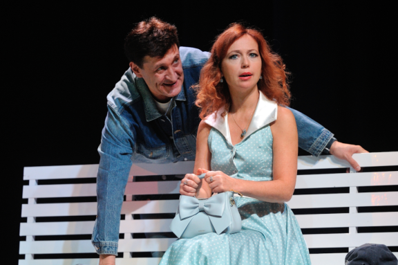 Спектакль «Скамейка» в Челябинске