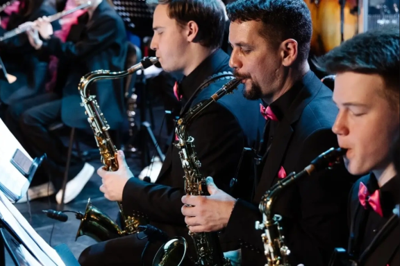 &Lcy;&iecy;&gcy;&iecy;&ncy;&dcy;&acy;&rcy;&ncy;&ycy;&iecy; &scy;&acy;&ucy;&ncy;&dcy;&tcy;&rcy;&iecy;&kcy;&icy;