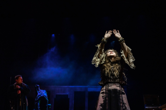 &Ocy;&lcy;&iecy;&scy;&yacy;