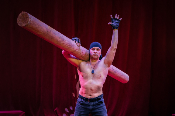 &TScy;&icy;&rcy;&kcy; "&Gcy;&rcy;&acy;&fcy; &Ocy;&rcy;&lcy;&ocy;&vcy;" &gcy;&period; &CHcy;&iecy;&lcy;&yacy;&bcy;&icy;&ncy;&scy;&kcy;