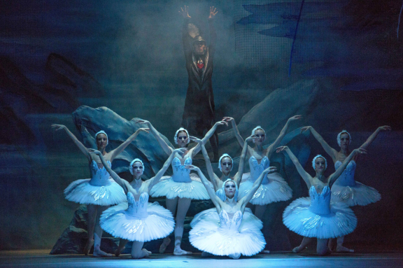 Лебединое озеро.