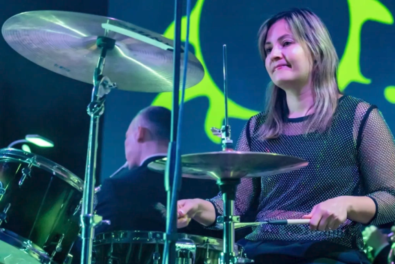 "&Zcy;&vcy;&iecy;&zcy;&dcy;&acy; &pcy;&ocy; &icy;&mcy;&iecy;&ncy;&icy; &Scy;&ocy;&lcy;&ncy;&tscy;&iecy;"