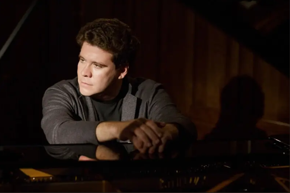 &Dcy;&iecy;&ncy;&icy;&scy; &Mcy;&acy;&tscy;&ucy;&iecy;&vcy; &pcy;&rcy;&iecy;&dcy;&scy;&tcy;&acy;&vcy;&lcy;&yacy;&iecy;&tcy;&period;&period;&period; &Gcy;&acy;&lcy;&acy;-&kcy;&ocy;&ncy;&tscy;&iecy;&rcy;&tcy;