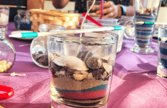 АРТ-встреча: создание гелевой свечки с песочной церемонией