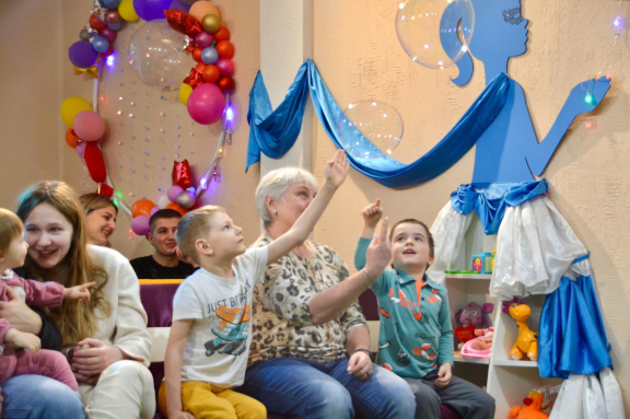 Шоу гигантских мыльных пузырей