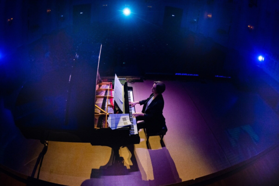 «Людовико Эйнауди»