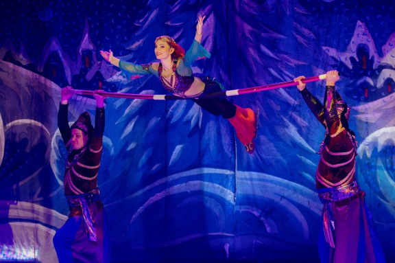 Цирк на льду  "Снежная королева"