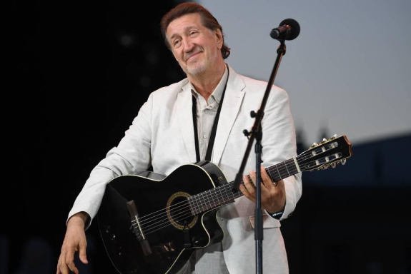 &Ocy;&lcy;&iecy;&gcy; &Mcy;&icy;&tcy;&yacy;&iecy;&vcy; &icy; &gcy;&rcy;&ucy;&pcy;&pcy;&acy; "&Icy;&rcy;&ocy;&ncy;&icy;&yacy; &scy;&ucy;&dcy;&softcy;&bcy;&ycy;"