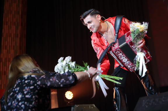 Дмитрий Иващенко "Один в мире! И тот в Сибири!"