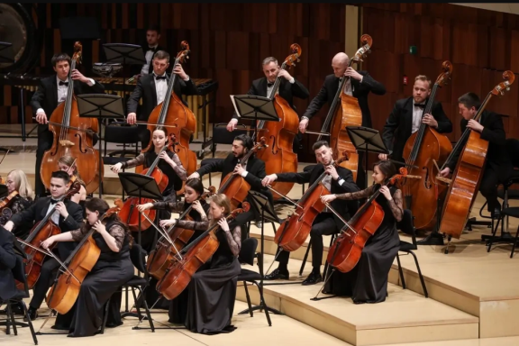 &Scy;&icy;&mcy;&fcy;&ocy;&ncy;&icy;&chcy;&iecy;&scy;&kcy;&icy;&jcy; &ocy;&rcy;&kcy;&iecy;&scy;&tcy;&rcy; &icy; &Pcy;&period; &Acy;&kcy;&ucy;&lcy;&ocy;&vcy;