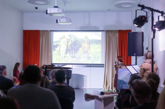 &Acy;&rcy;&tcy;-&gcy;&ocy;&scy;&tcy;&icy;&ncy;&acy;&yacy; &laquo;&YAcy; &scy;&lcy;&ycy;&shcy;&ucy; &mcy;&ucy;&zcy;&ycy;&kcy;&ucy; &vcy; &kcy;&acy;&rcy;&tcy;&icy;&ncy;&iecy;&raquo;