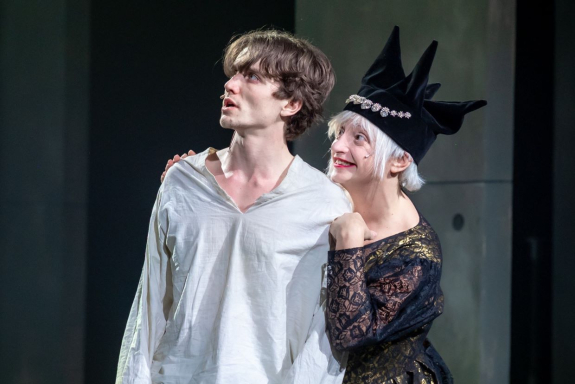 &Pcy;&iecy;&rcy; &Gcy;&yucy;&ncy;&tcy;