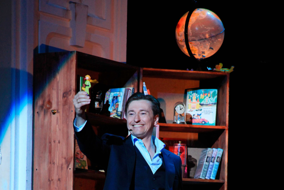 &Mcy;&acy;&lcy;&iecy;&ncy;&softcy;&kcy;&icy;&jcy; &pcy;&rcy;&icy;&ncy;&tscy;