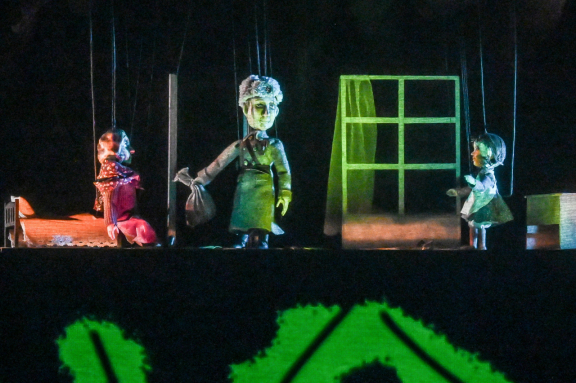 &Mcy;&acy;&mcy;&acy;&comma; &pcy;&acy;&pcy;&acy; &icy; &yacy;&comma; &Lcy;&yucy;&scy;&yacy;