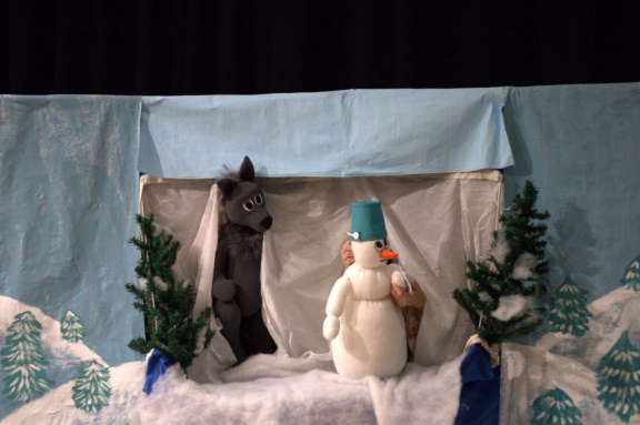 Кукольный спектакль "Снеговик-Почтовик"