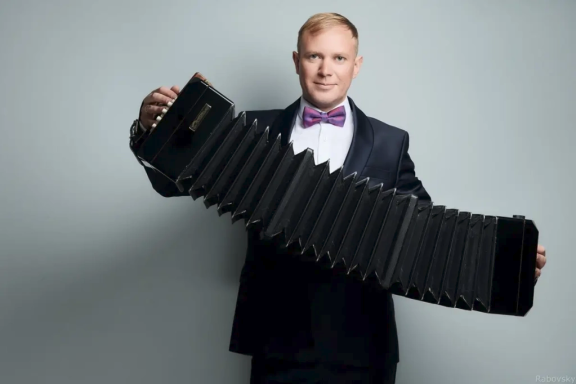 &Vcy;&iecy;&chcy;&iecy;&rcy; &vcy; &scy;&tcy;&acy;&rcy;&icy;&ncy;&ncy;&ocy;&mcy; &scy;&tcy;&icy;&lcy;&iecy;