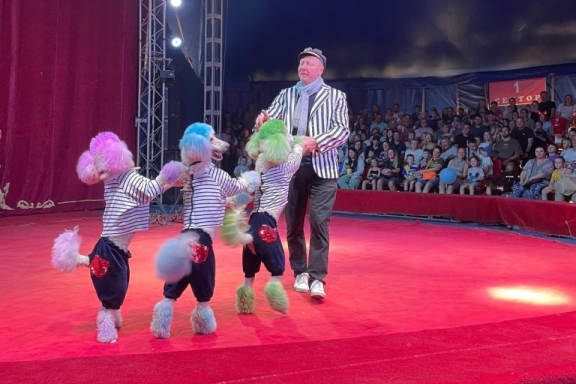 &TScy;&icy;&rcy;&kcy; "&Gcy;&rcy;&acy;&fcy; &Ocy;&rcy;&lcy;&ocy;&vcy;" &gcy;&period; &CHcy;&iecy;&lcy;&yacy;&bcy;&icy;&ncy;&scy;&kcy;